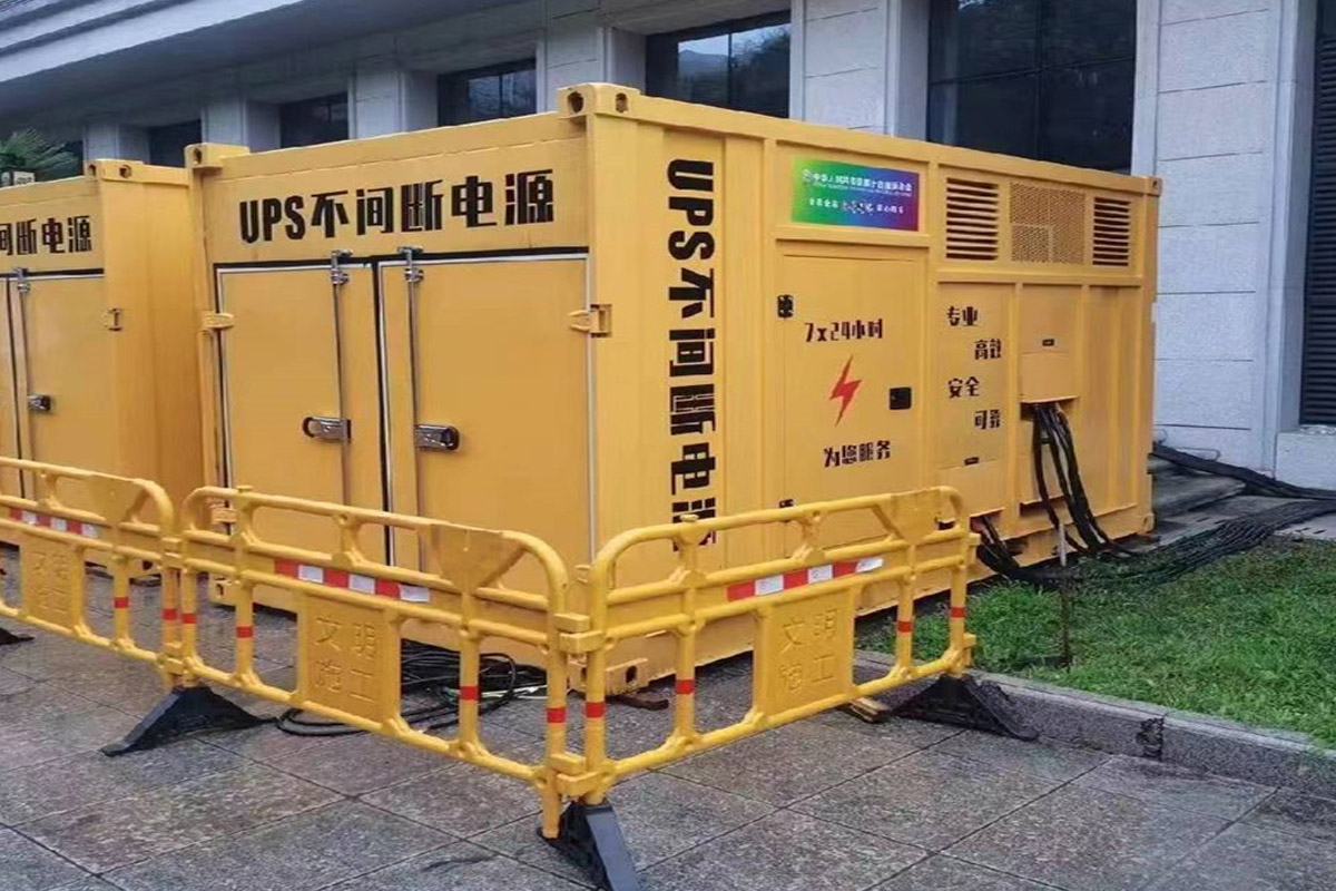 城中发电机租赁施工现场